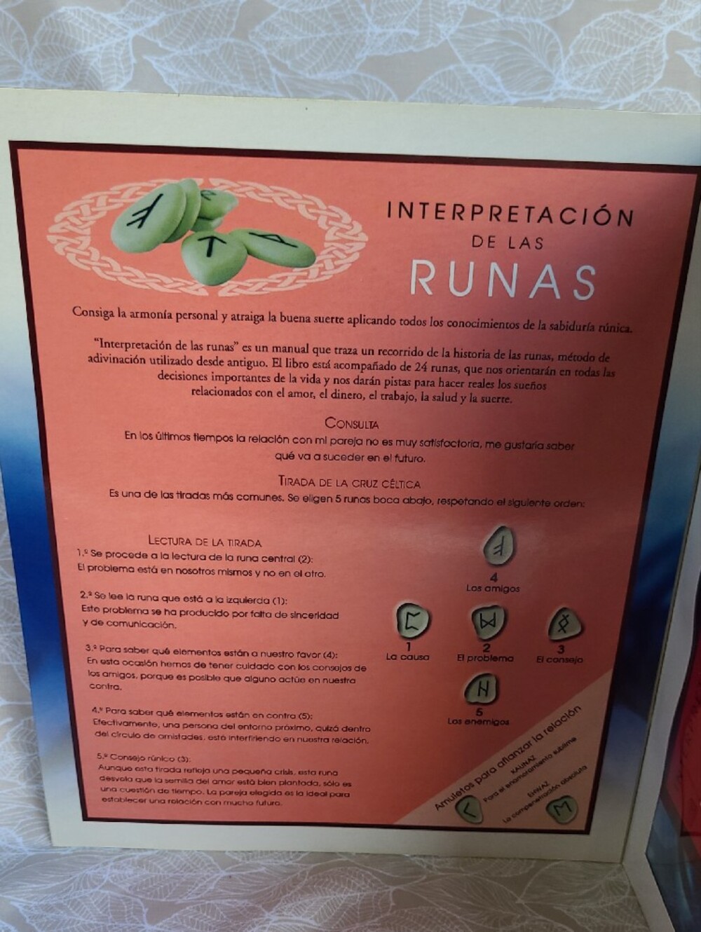 Rune Divination Set Interpretación de las Runas Stones & Book (Spanish Book) - Picture 9 of 11